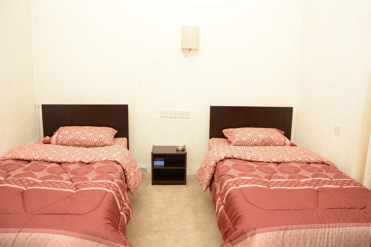 Teeba Palace Hotel Suites Amman Exterior foto