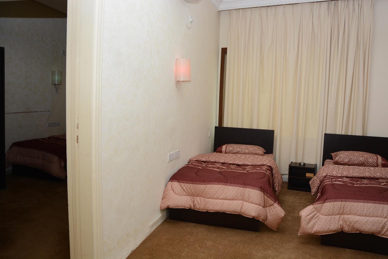 Teeba Palace Hotel Suites Amman Exterior foto