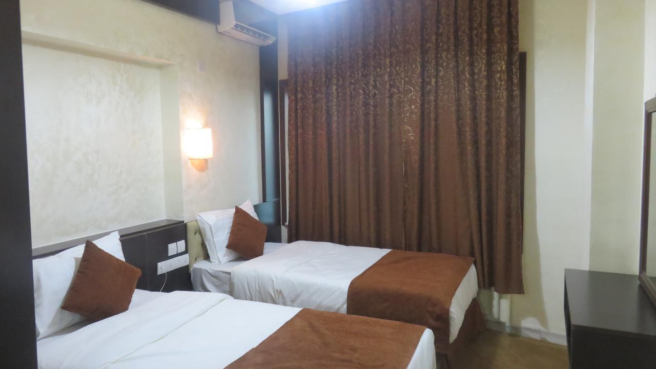 Teeba Palace Hotel Suites Amman Exterior foto